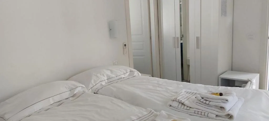 CASA LUIGIA ROOMS MTB in FINALBORGO Bike room — foto 7