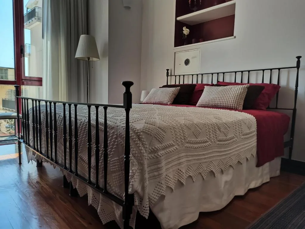 CASA ODELLO suite and the sea