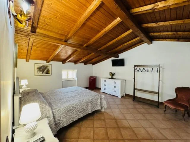 CASA PEPE – Fondi Vertice Rooms — foto 8