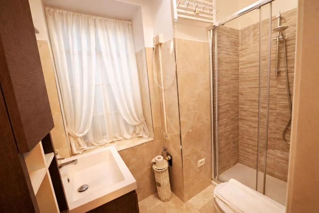 CASA VACANZA COLOSSEO WHOLE HOLIDAY HOME APARTMENT da PAMINO & PRISCILLA — foto 3