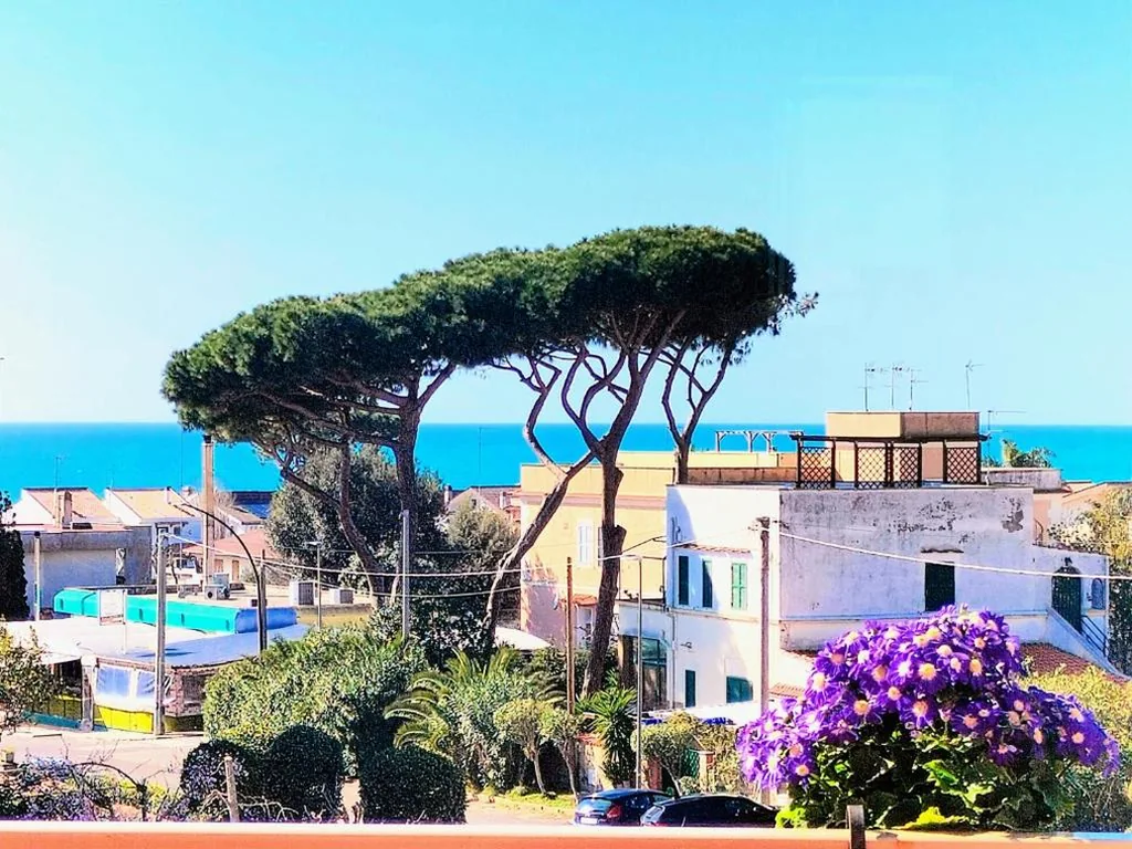 Holiday Home — Anzio paradise