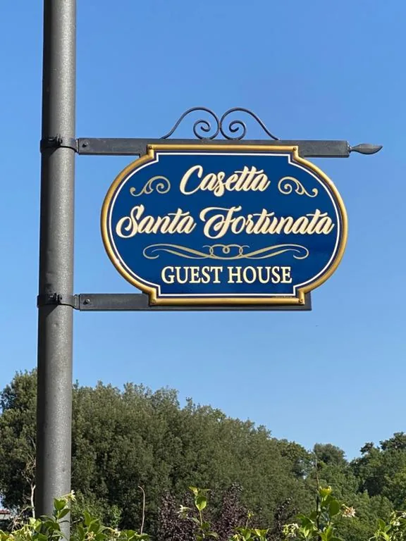 Casa Vacanze — Casetta Santa Fortunata Guest House