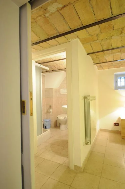 Casa Vacanze Colosseo da Fernando no elevator — foto 8
