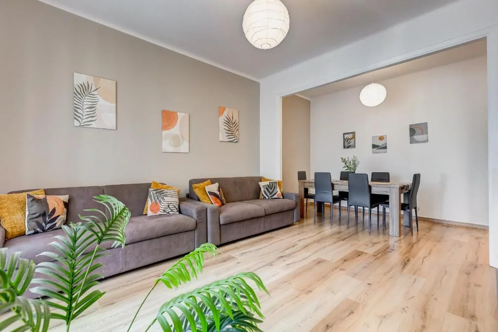 Casa Vacanze con 3 Camere da Letto — Joy House – Roma Vaticano