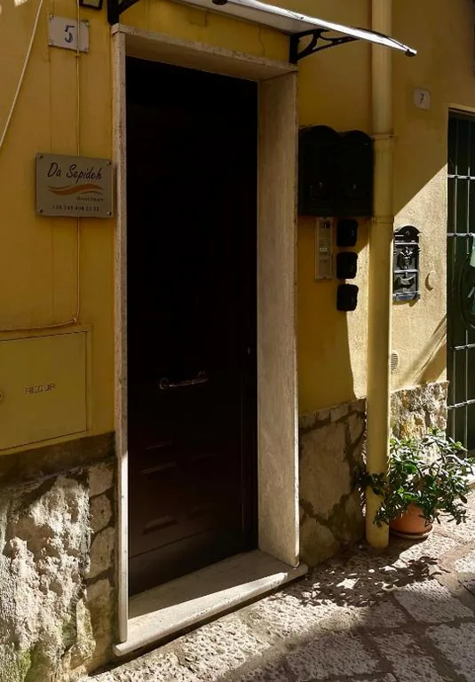 Casa Vacanze — Da Sepideh