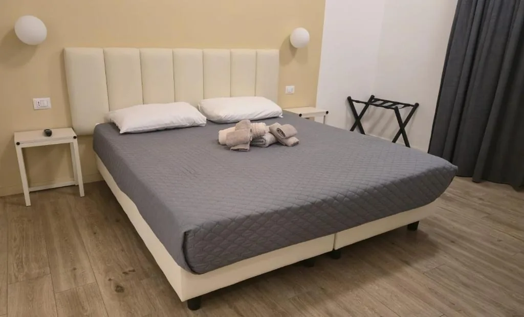 Casa Vacanze — Domus Regis Rooms