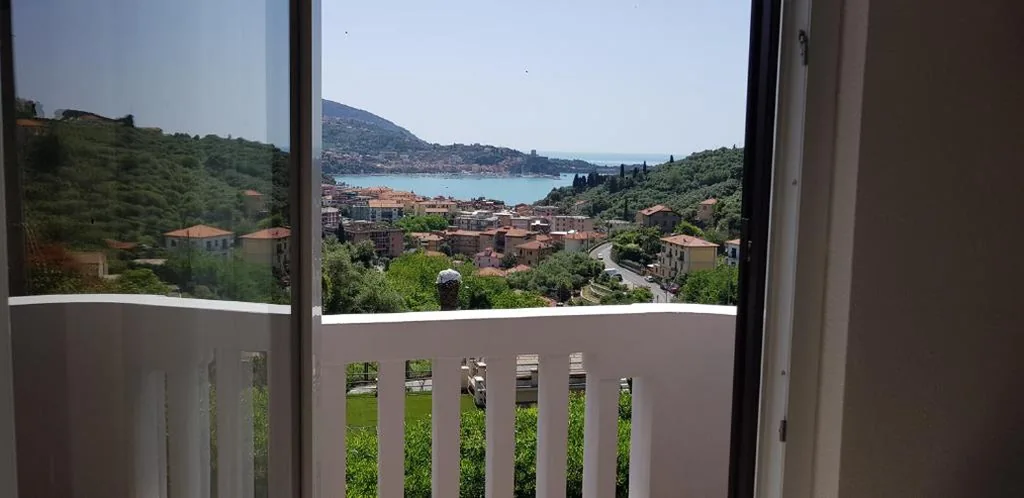 Casa Vacanze — La Maison Golfo dei Poeti