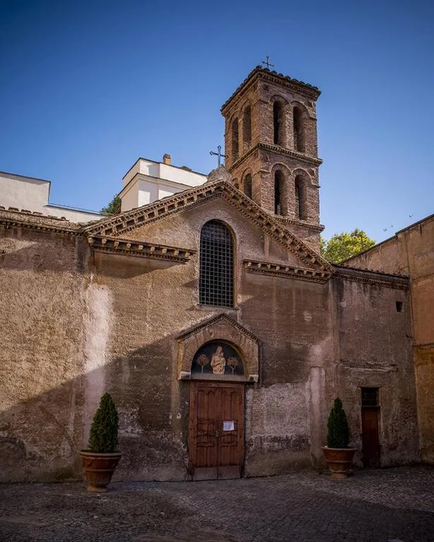 Holiday Home — LOST&FOUND in Trastevere