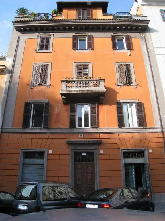 Holiday Home — Rome Studio Rental
