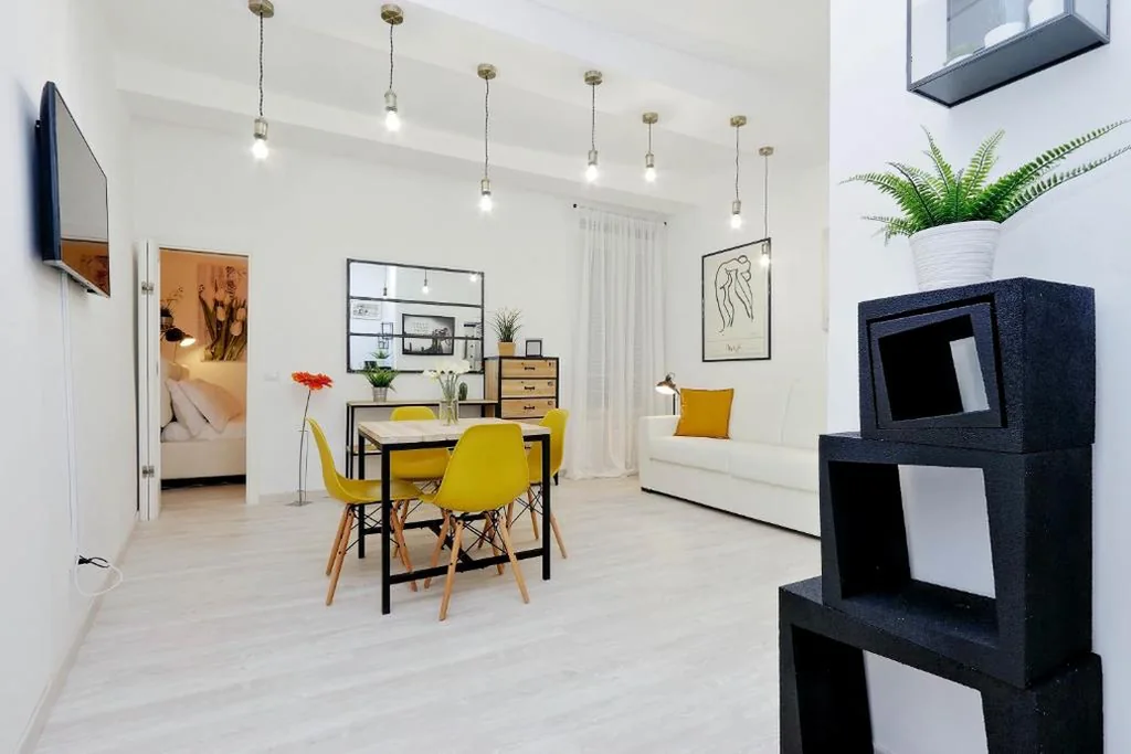 Casa Vacanze — RomeAsYouLike – Monti Experience 80