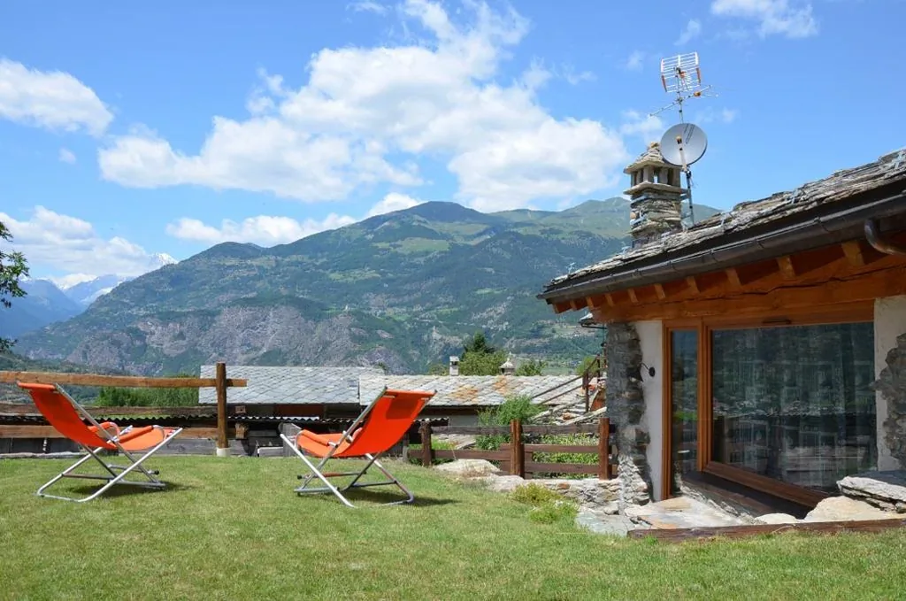 Holiday Home — Villetta con giardino e panorama incantevole