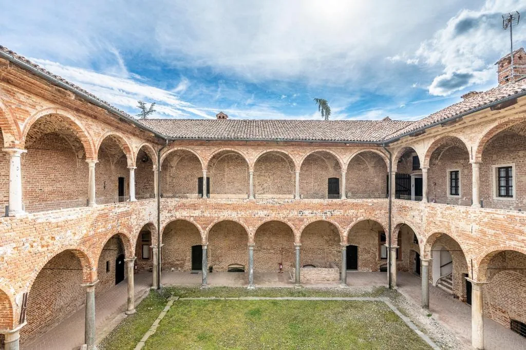 Castello Quattro Torri — foto 8