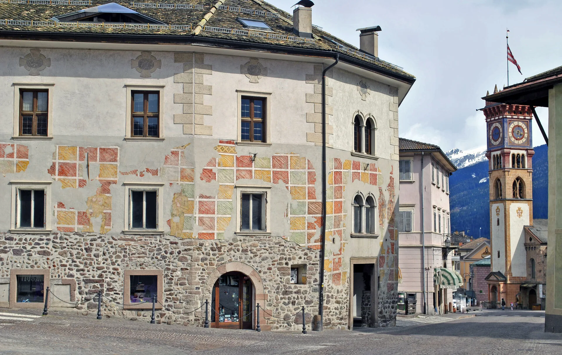 Il centro storico di Cavalese in Val di Fiemme