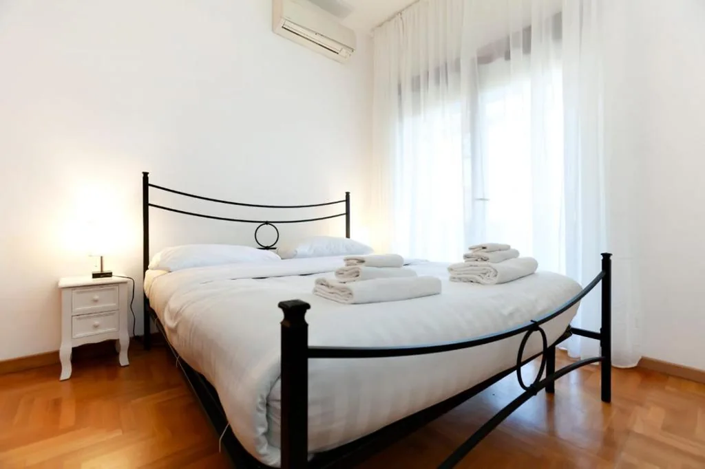 CAVALLEGGERI HOUSE