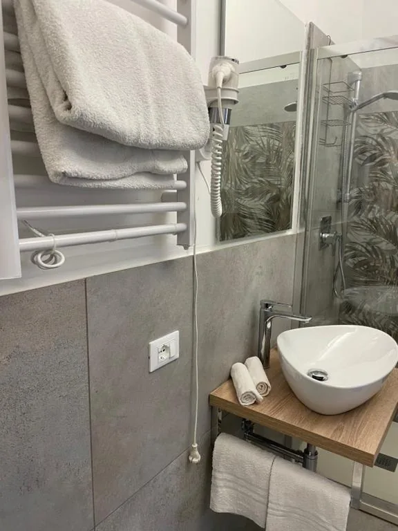 Cavour16 rent bedrooms — foto 4