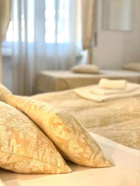 Cavour16 rent bedrooms — foto 6
