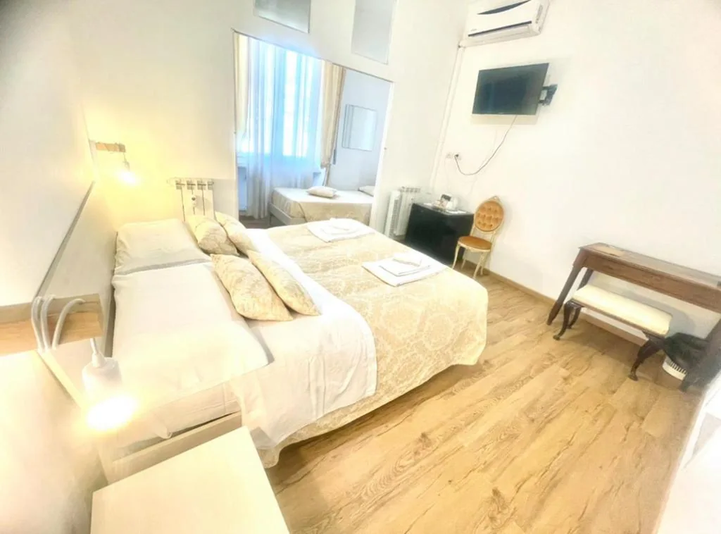 Cavour16 rent bedrooms — foto 7