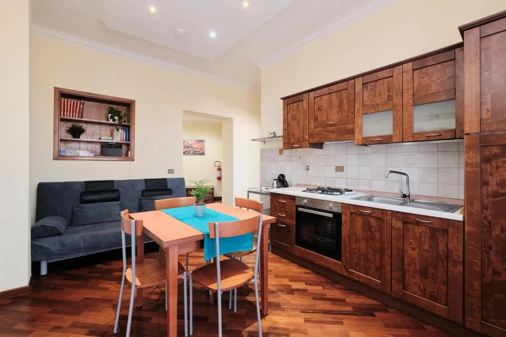 Centro Storico a 15′ – Cata Apartment Roma — foto 4