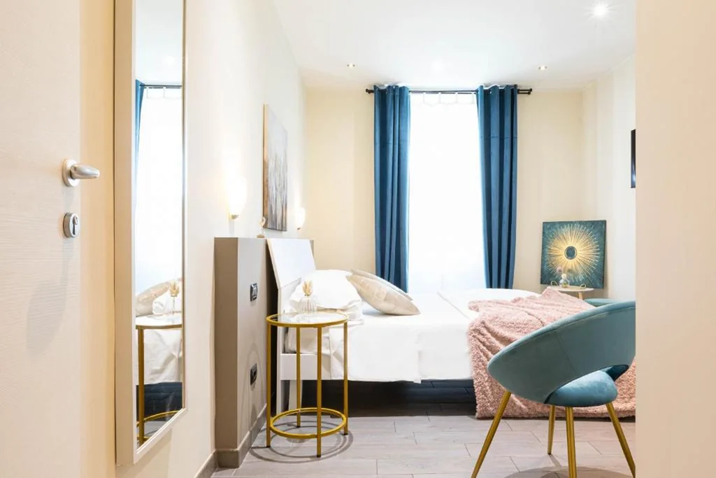 Cesar Vatican Rooms