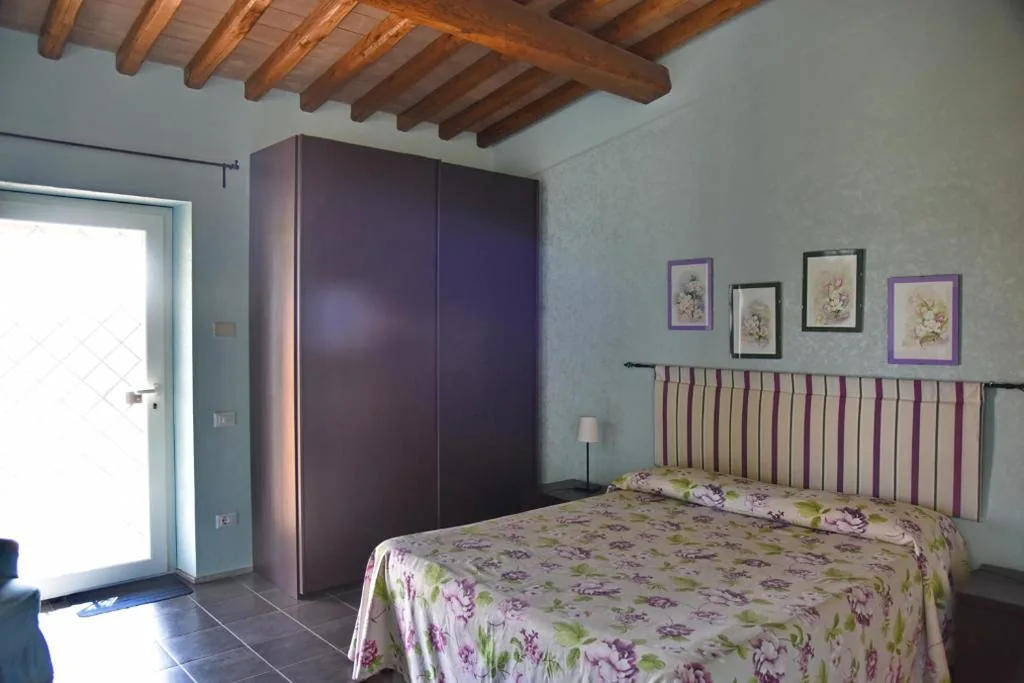 Chalet con 2 Camere da Letto — Casa Vacanze Vigna di Valle