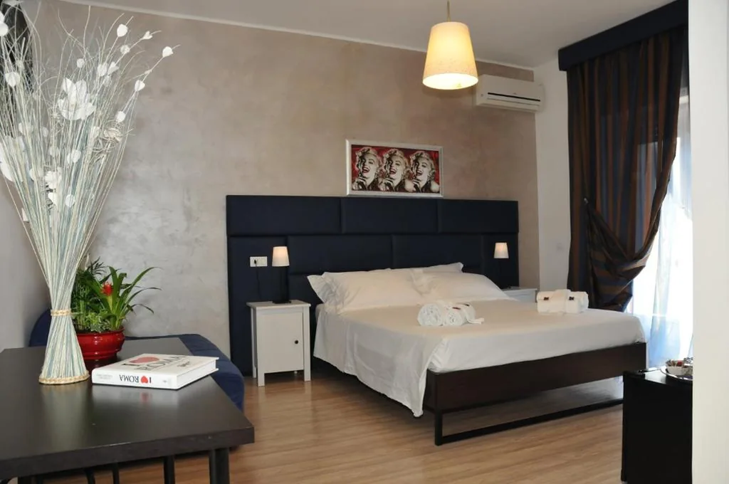 Check-Inn Rooms