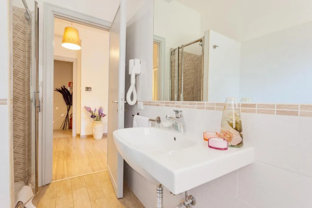 Check-Inn Rooms — foto 5