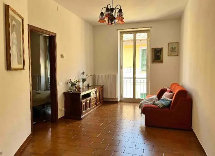 Cheerful Room, Sharing kitchen in a Cosy Family Art House, Ideal for one person or couple — foto 5