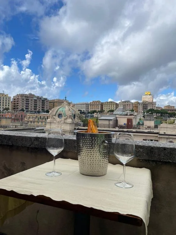 CIAO GENOVA Rooms GuestHouse — foto 4