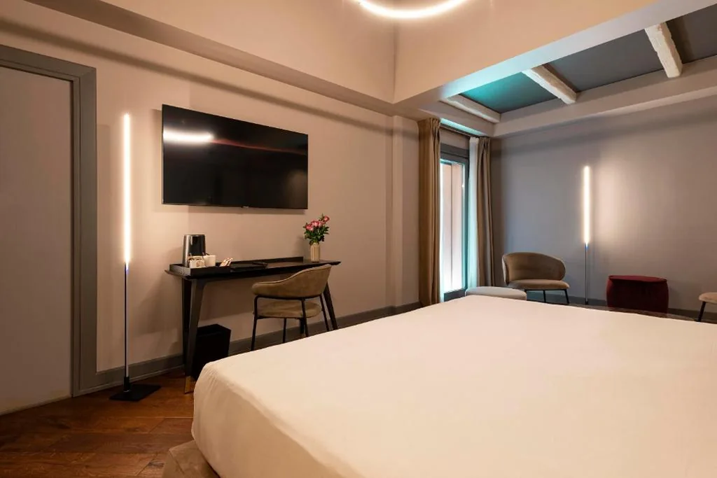 Classic Double Room - Annex Trastevere — Loly Boutique Hotel Roma