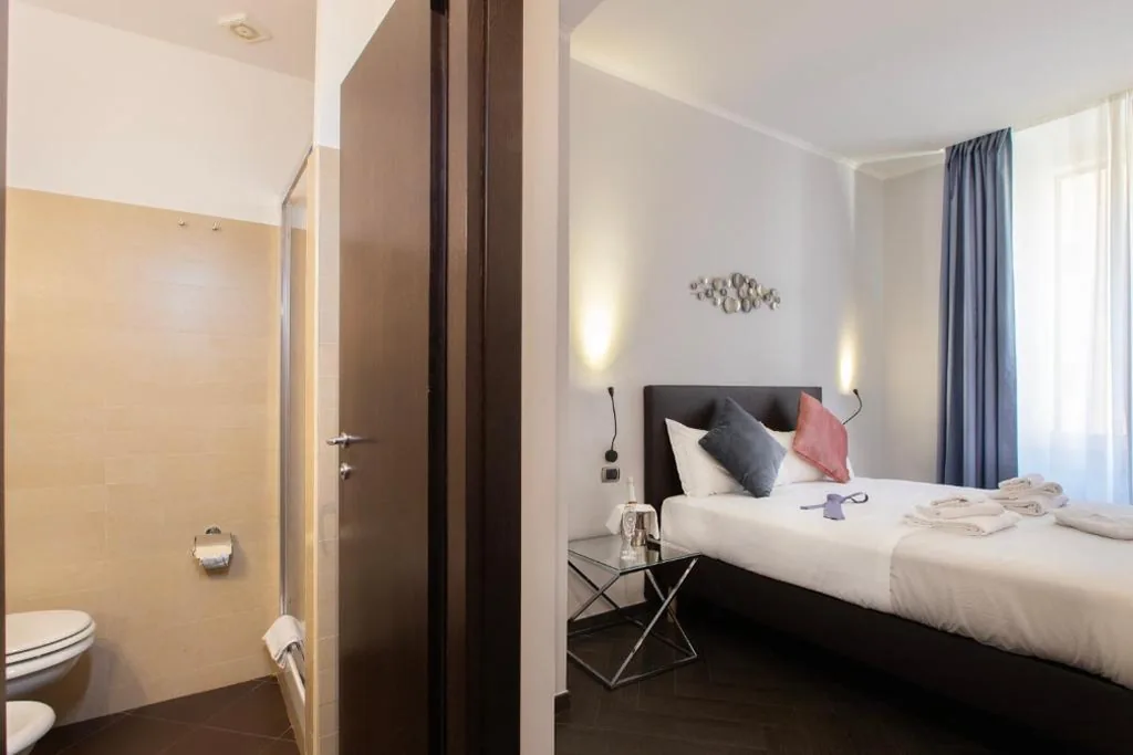 Cloud 9 Hotel