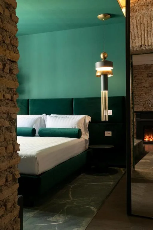 Colonna Collection