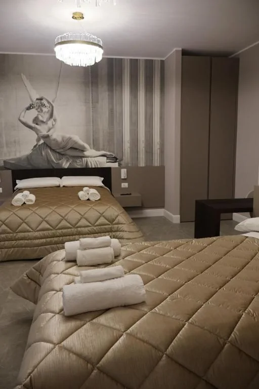 COLOSS IMPERIAL SUITE Guest House