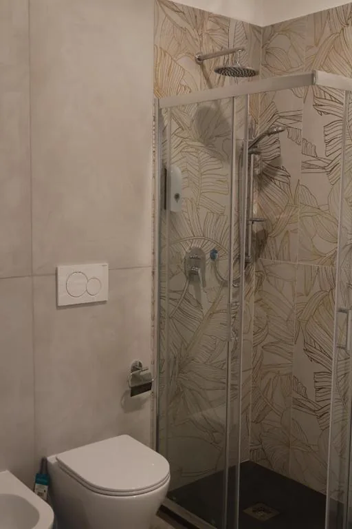 COLOSS IMPERIAL SUITE Guest House — foto 7