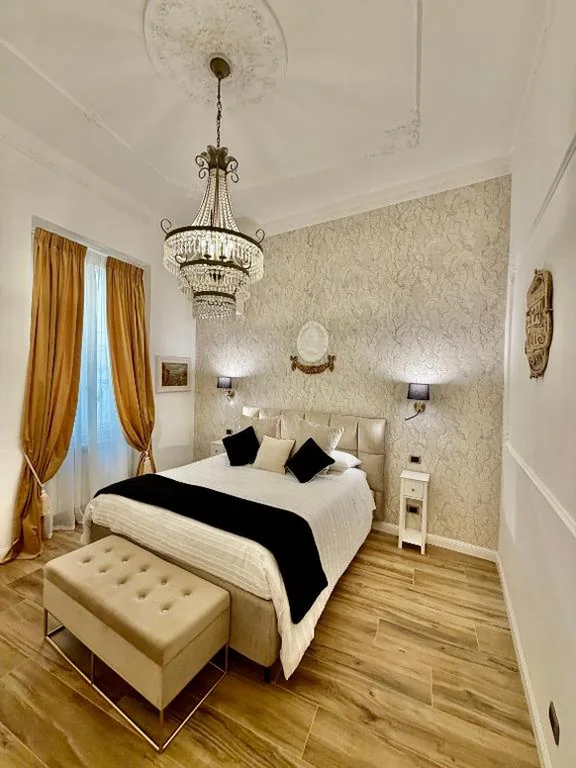 Colosseo Room