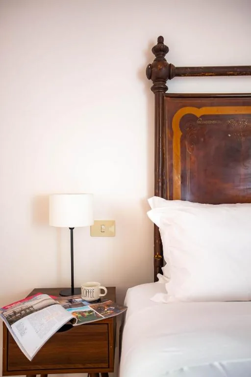 Colosseum Suites – Zen 22