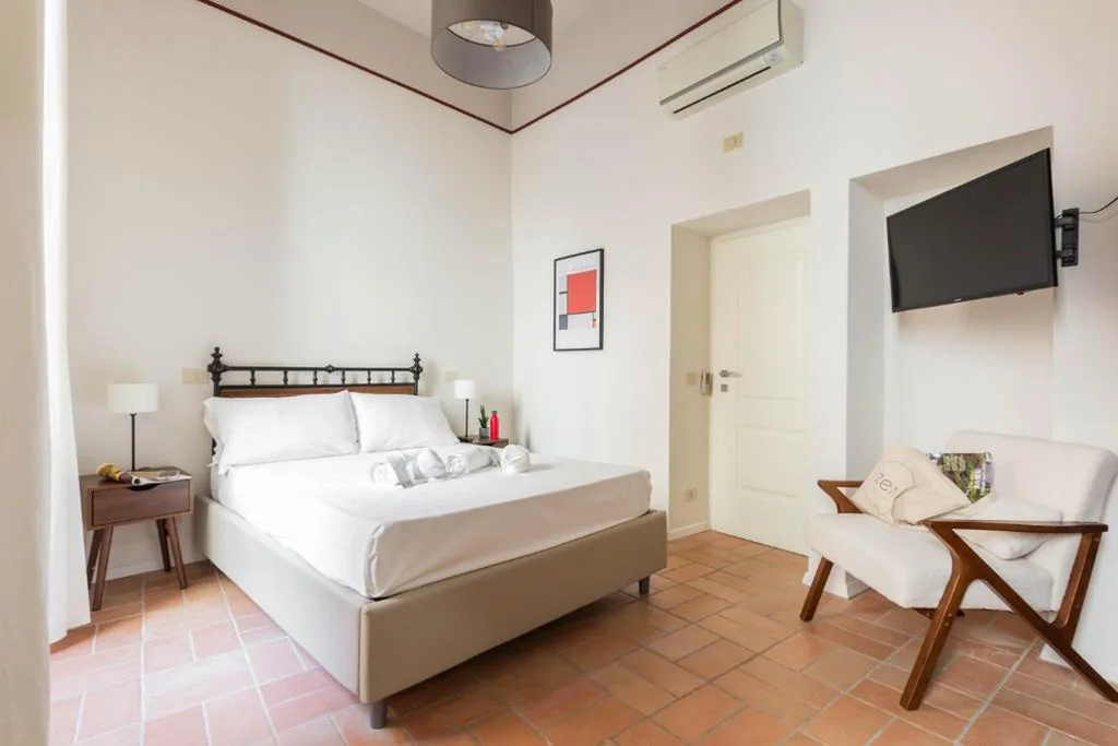 Colosseum Suites – Zen 22