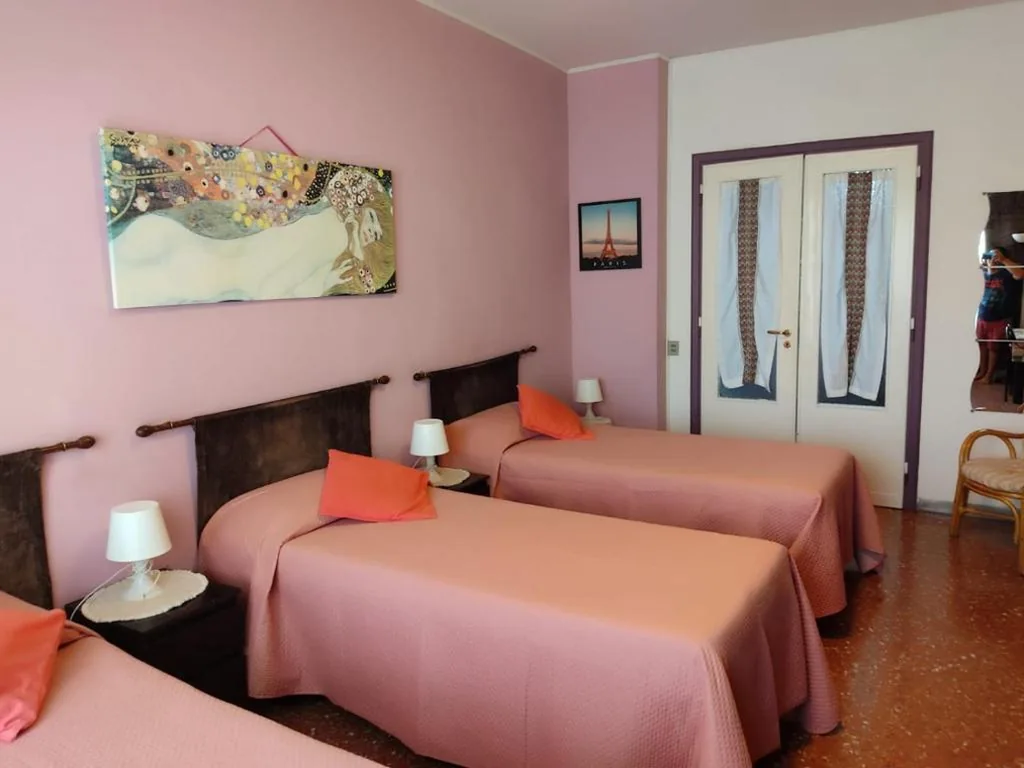 Cosmopolitan B&B