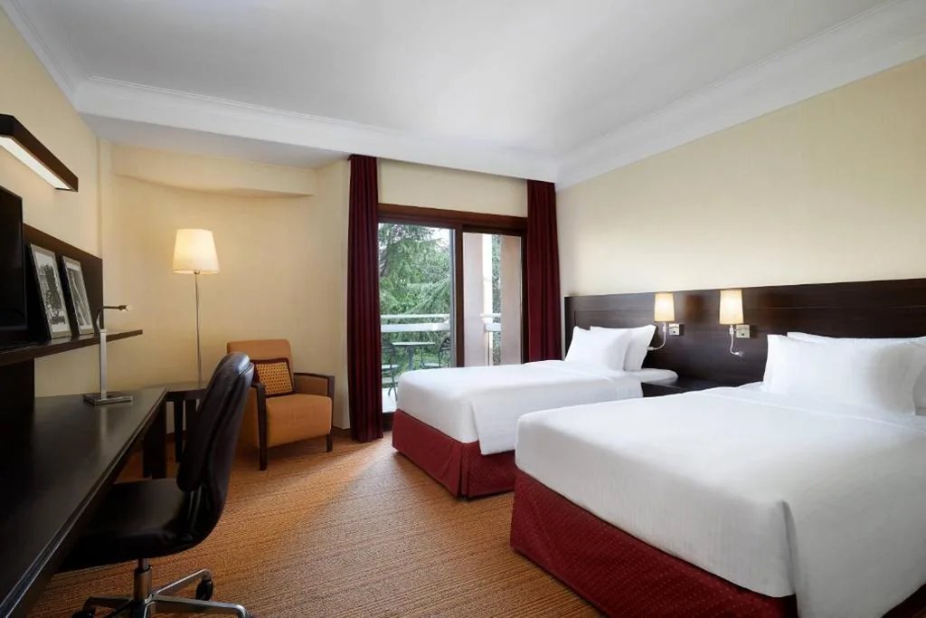 Courtyard by Marriott Rome Central Park