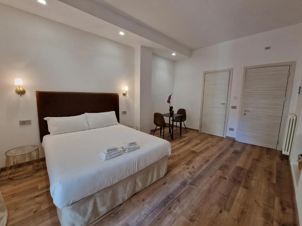 Cuma Suites