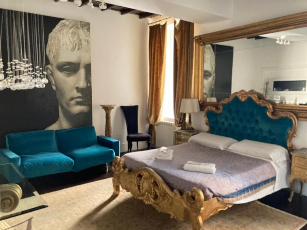 D.R.Rome Spanish Luxury Suites