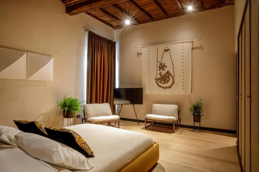 Daplace – Palazzo Serpe Suites near Colosseum