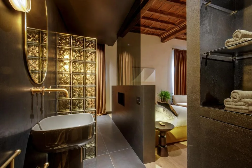 Daplace – Palazzo Serpe Suites near Colosseum — foto 5