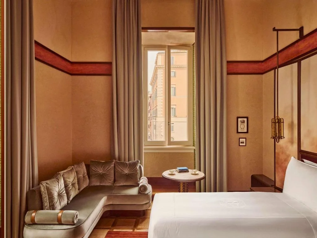 Deluxe Room with Minerva Square View — Orient Express La Minerva