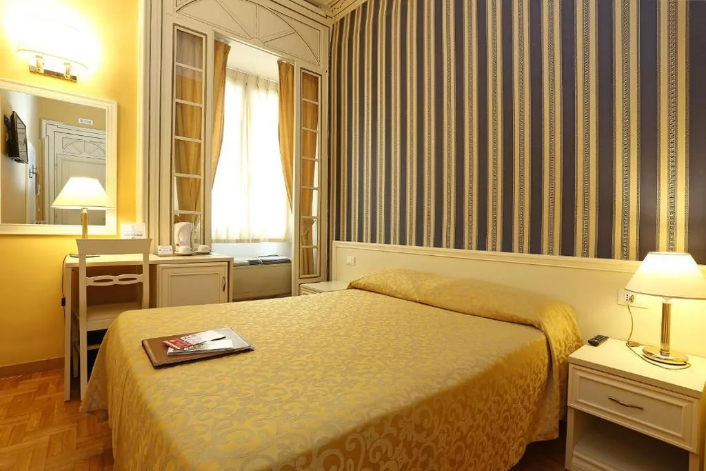 DG Prestige Room