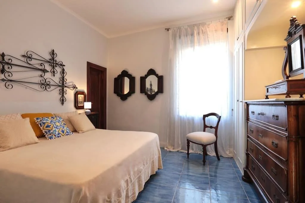 Di sole e d’azzurro – sea view