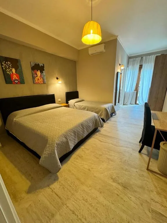 Doina Guest House