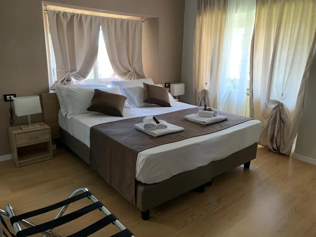 DOMUS FIESCHI Rooms self check in