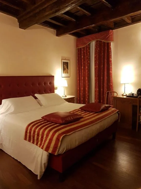 Domus Julia Trevi – Spagna — foto 4