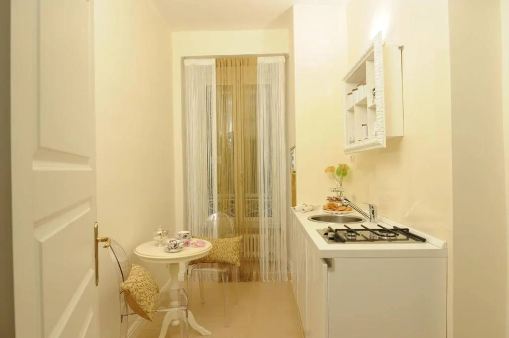 Elegant Flat Spanish steps — foto 4