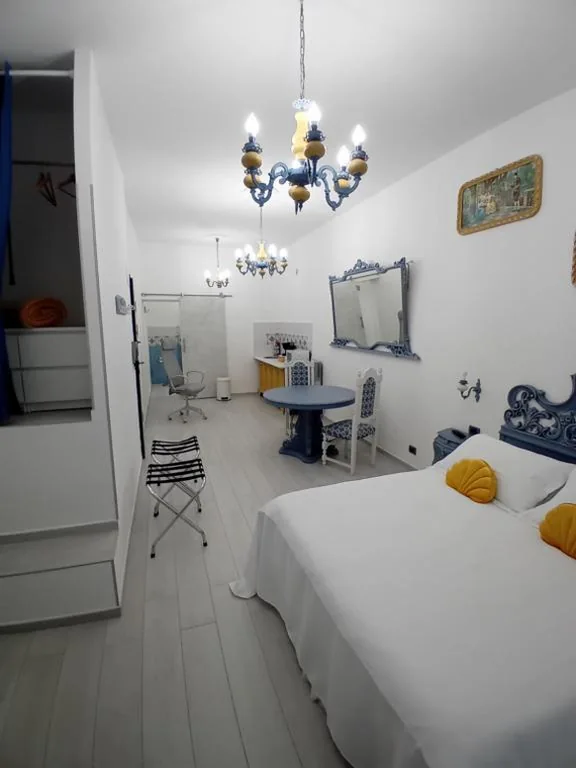 EMARI HOME — foto 3